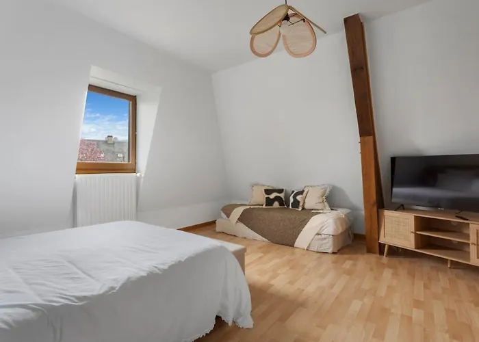 Villa Superbe à Avec Piscine Chauffée *