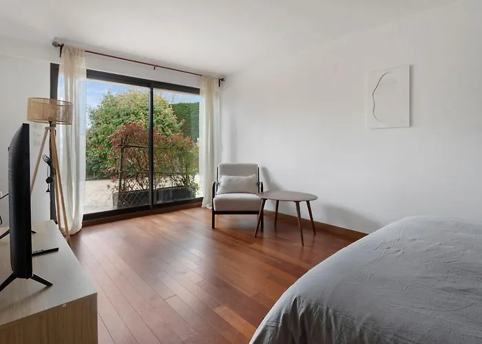 Superbe à Avec Piscine Chauffée Villa *