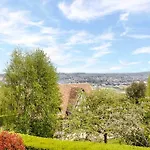 Superbe à Avec Piscine Chauffée *