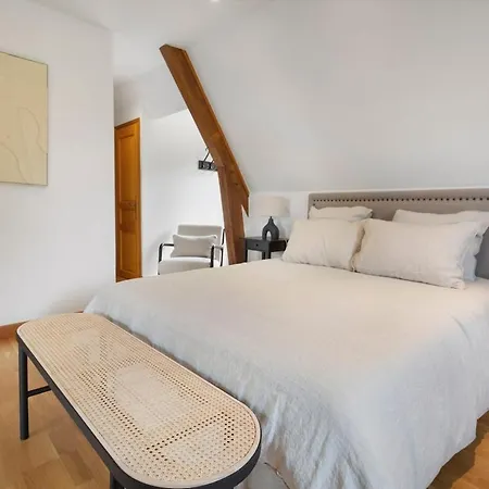 Superbe A Avec Piscine Chauffee Вилла Довиль