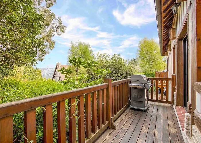 Superbe à Avec Piscine Chauffée Villa *